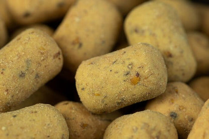 STICKY MANILLA DUMBELL WAFTERS, Vaniļas vafteri cilindra formā