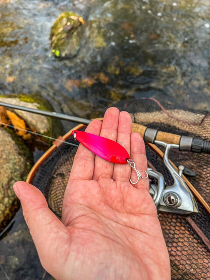 V.V. Craft Trouthunter 65 / Lašu mānekļi