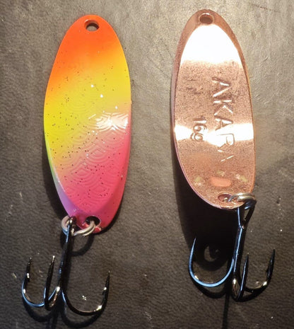 Top1 Spožo Taimiņu šūpiņš Akara - 16g ar āķi