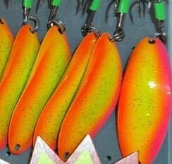 Top1 Spožo Taimiņu šūpiņš Akara - 21g ar āķi