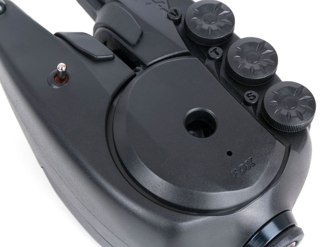 FOX RX+  4 Rod Presentation Set, FOX RX+ signalizatoru komplekts (4gb+pults)